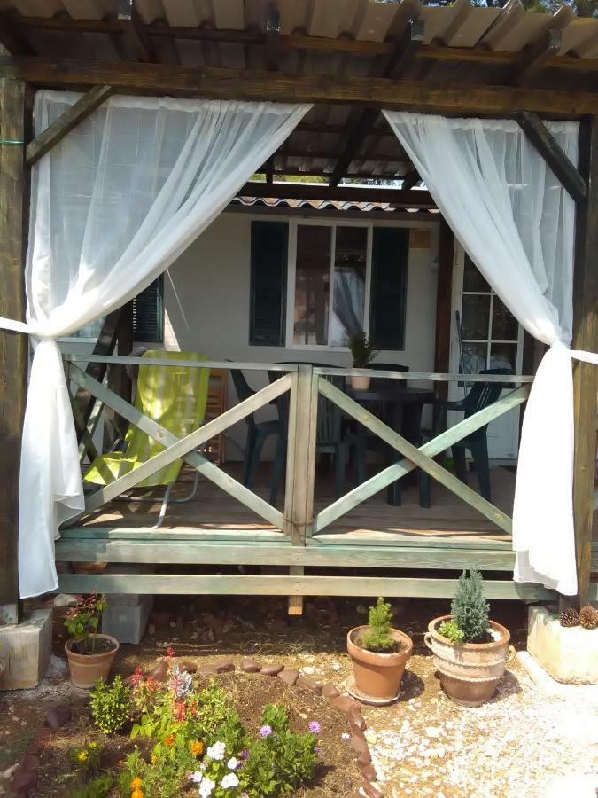 Camp Sita Hotel Vir Ngoại thất bức ảnh